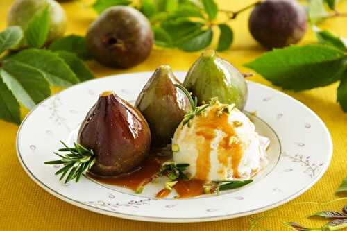 Recette : Figues pochées aux épices !