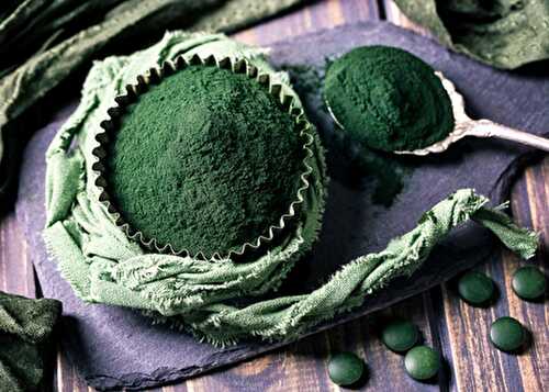 Spiruline et cheveux : ses bienfaits et son utilisation