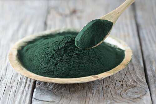 Spiruline et règles menstruelles : ses bienfaits et utilisation