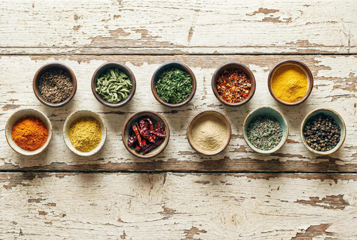 7 épices pour une cuisine vegan et végétarienne qui a du caractère