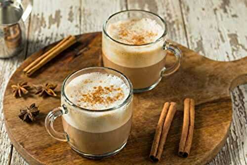 Chai latte maison : la vraie recette aux épices indiennes