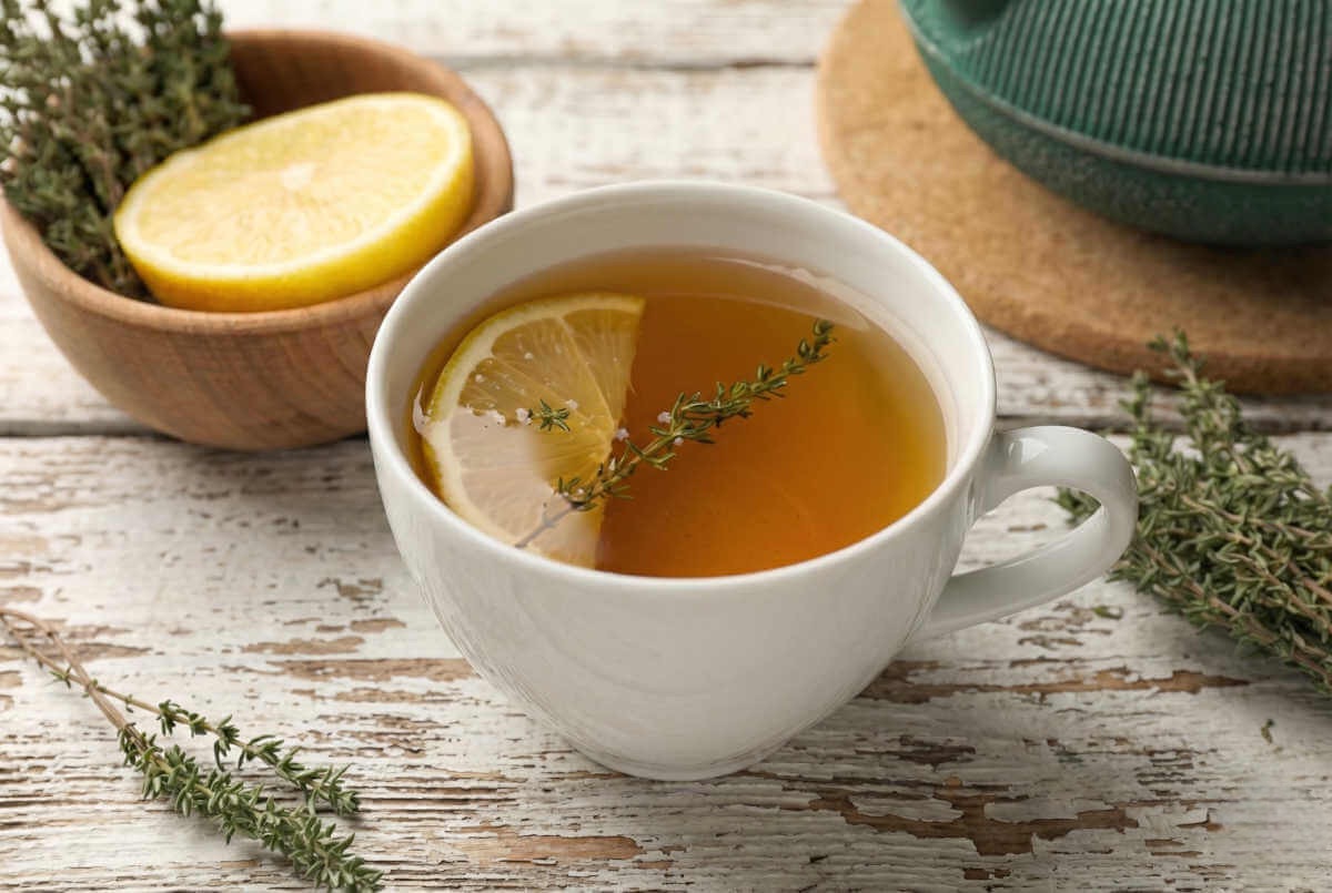 Top 5 des meilleures tisanes pour l’allaitement