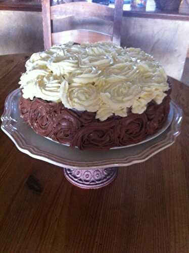 Gros Gâteau type Rose Cake..! - la boîte à délices de sandrine