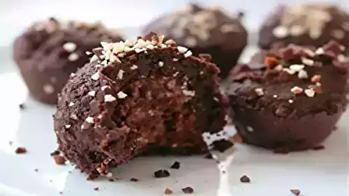 Elle n’a jamais le temps mais ses moelleux au chocolat sont prêts en 5 min (voici comment)