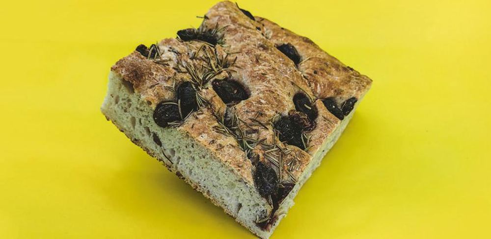 La recette de la focaccia aux olives et au romarin (Italie)