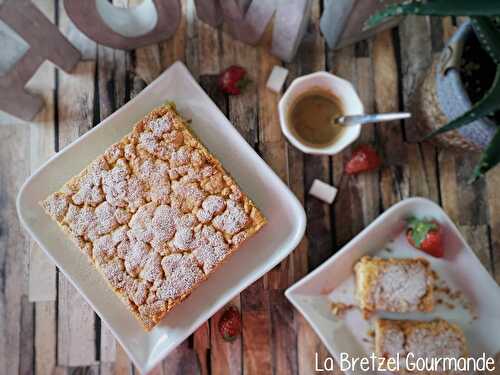 Carré pâtissier à la rhubarbe (version Thermomix et sans)