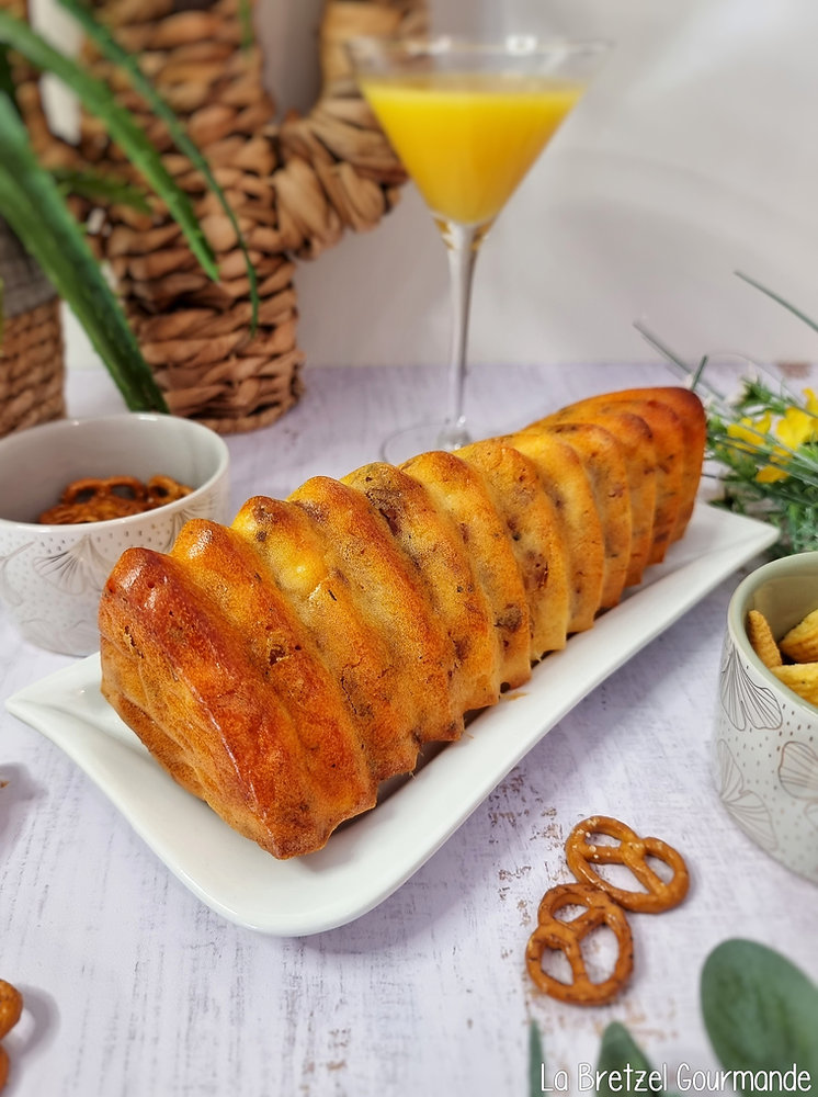 Cake chorizo, fêta et tomates séchées