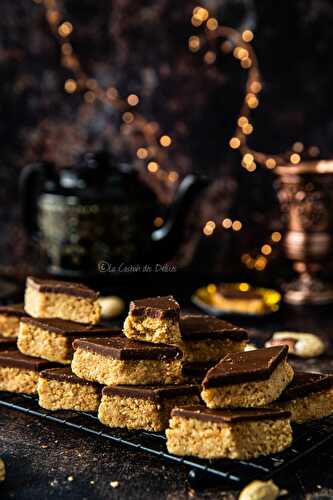 Gâteau snickers sans cuisson - La Casbah des Delices