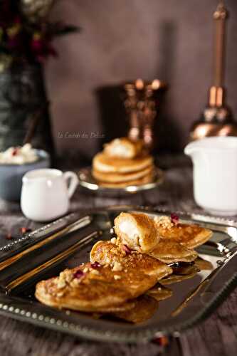 Atayef ou Qatayef frit : crêpes syriennes fourrées