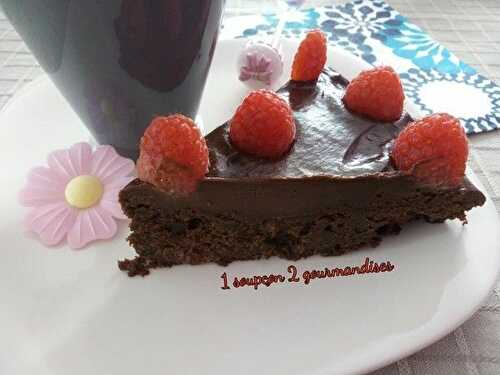 Gâteau au chocolat et framboises de Pierre Hermé