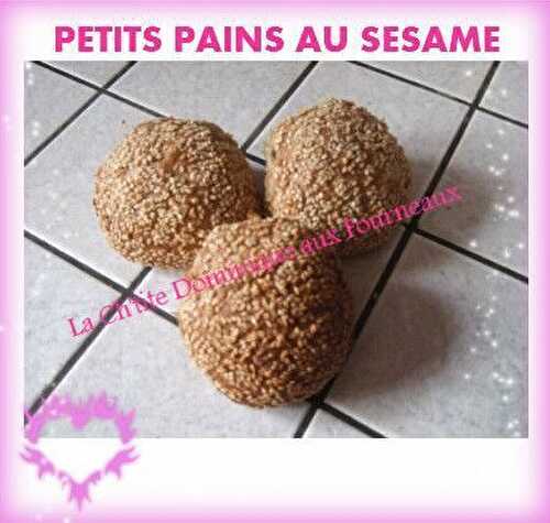 PETITS PAINS AU SESAME