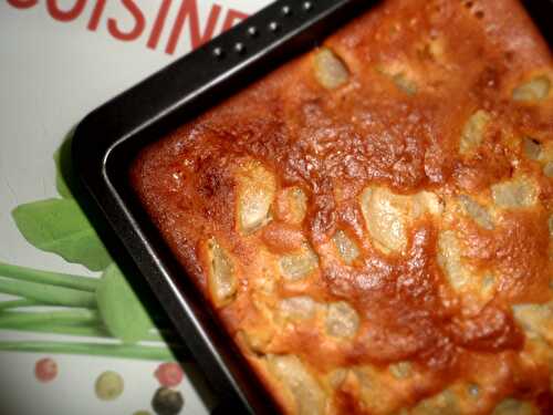 CLAFOUTIS AUX POIRES