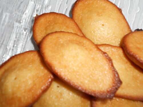 MADELEINES AU CITRON ET MIEL