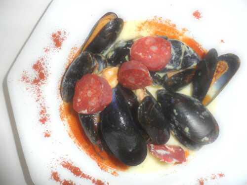 MOULES AU CHORIZO