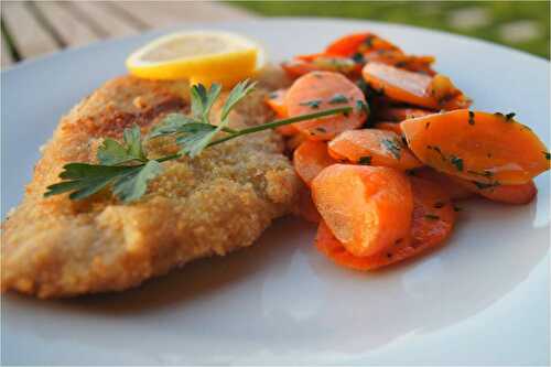 Escalopes milanaises et petites carottes sautées