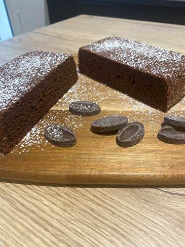 Gâteau moelleux, chocolat et betterave