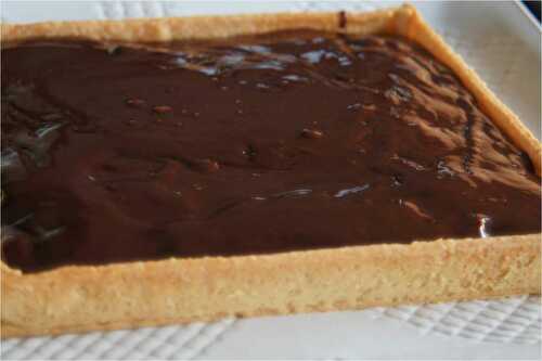 Tarte au chocolat vite fait bien fait avec des restes