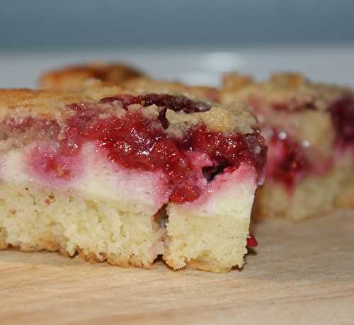 Ciasto kruche z serem i malinami ...gâteau polonais au fromage et framboises avec crumble