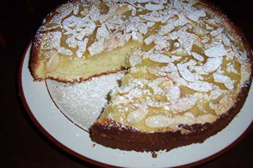 Gâteau aux poires et à la fève tonka!!!!!!un petit cadeau d'Isa