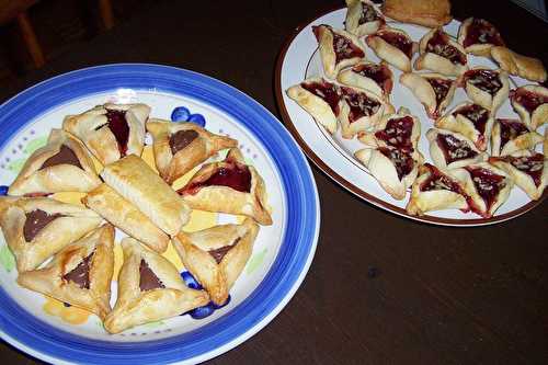 Hamantaschen-ou BISCUITS garniture groseille et nutella