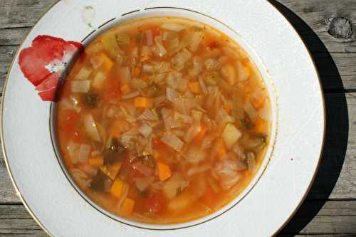 Soupe au chou et tomate- Kapusniak z pomidorami