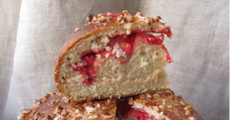 Brioche de Saint-Génix ou brioche aux pralines 