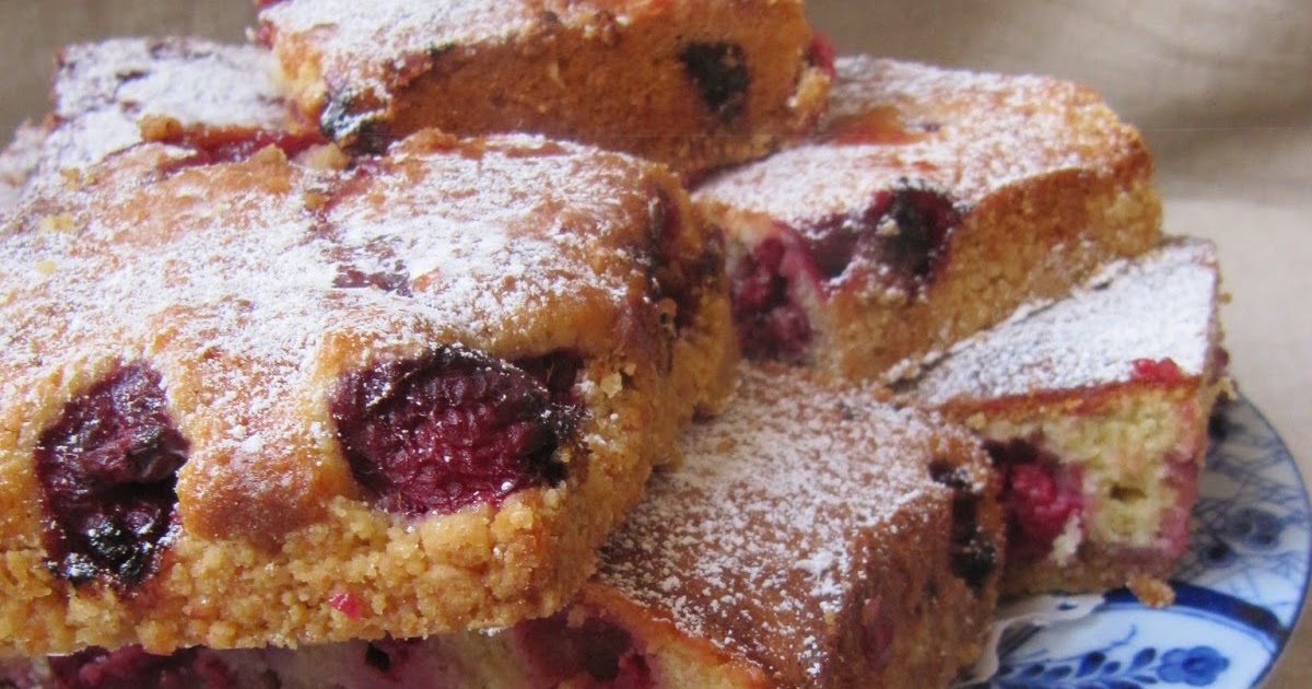 Carrés aux framboises et à la noix de coco