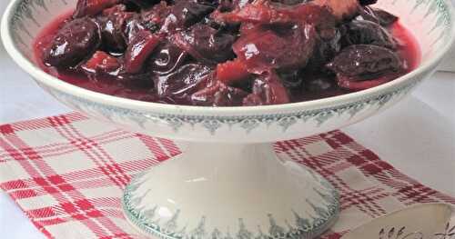 Compote de quetsches au vin épicé