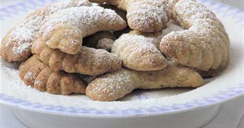 Croissants de lune aux noisettes