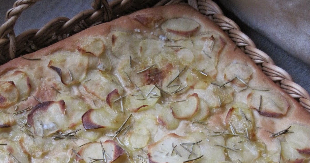 Focaccia aux pommes de terre : schacciata alle patate 