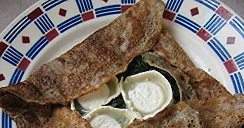 Galettes de sarrasin aux épinards et au chèvre