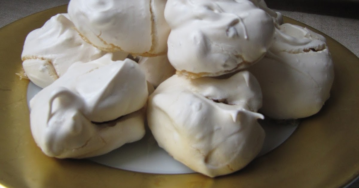 Meringue suisse aux amandes  & aux noisettes