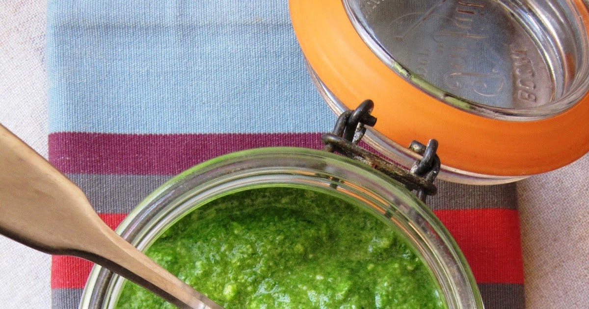 Pesto de fanes de radis