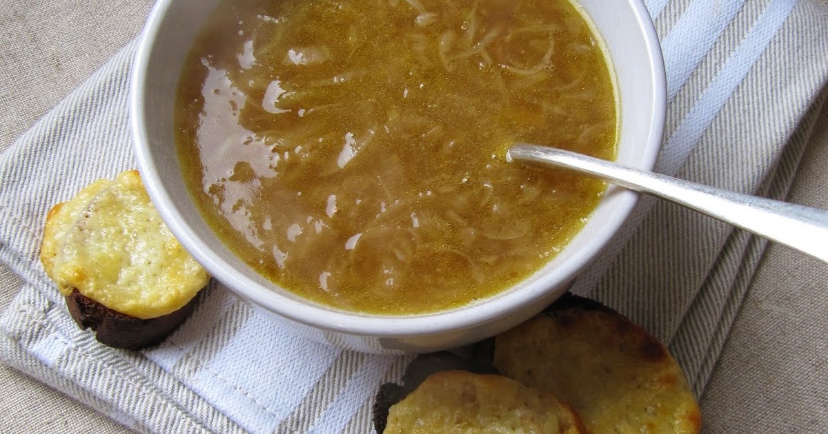 Soupe à l'oignon y croûtons 