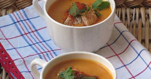 Soupe de lentilles corail & croûtons au gingembre