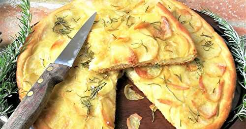 Focaccia aux pommes de terre (schacciata alle patate)