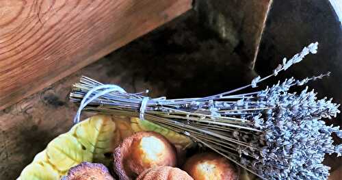 Madeleines à la lavande 