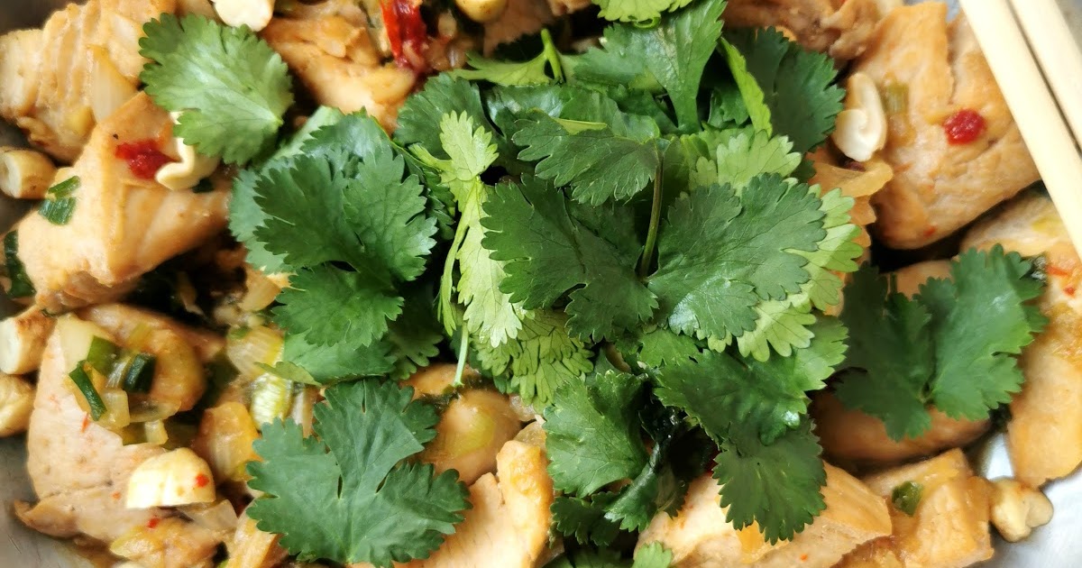 Poulet sauté au poivre de Sichuan 