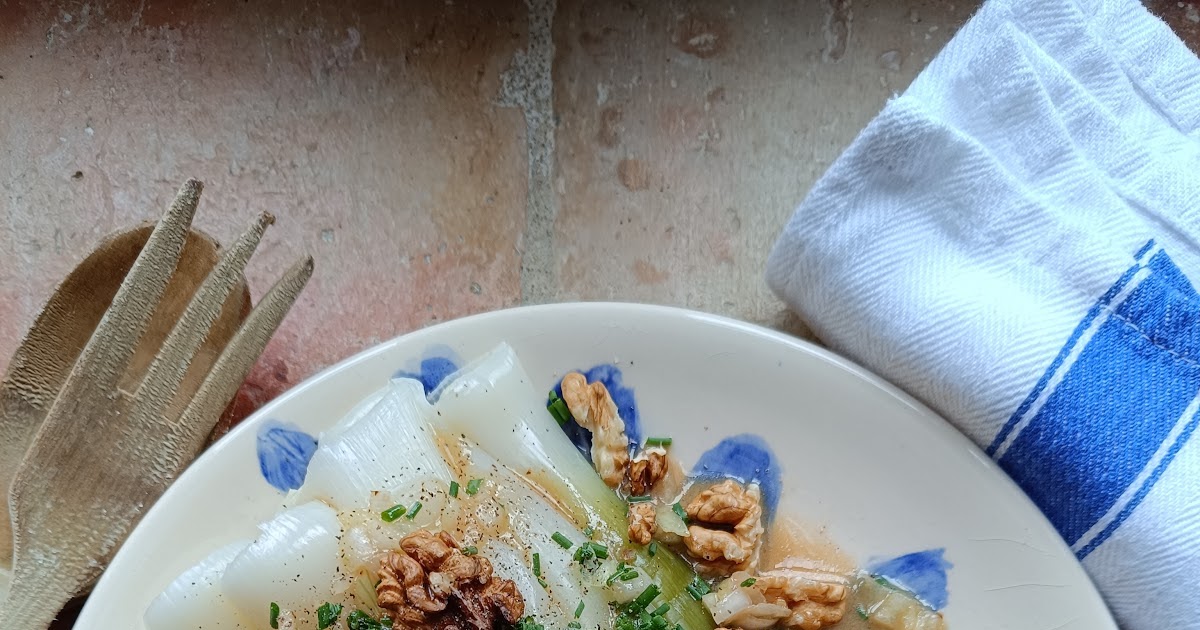 Poireaux en asperge aux noix 