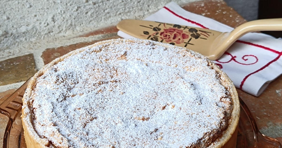 Tarte aux reines-claudes &aux amandes