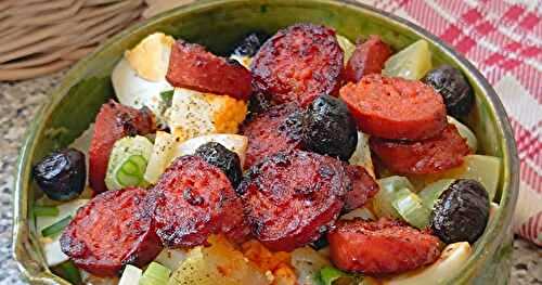 Salade de pommes de terre, œufs et chorizo 