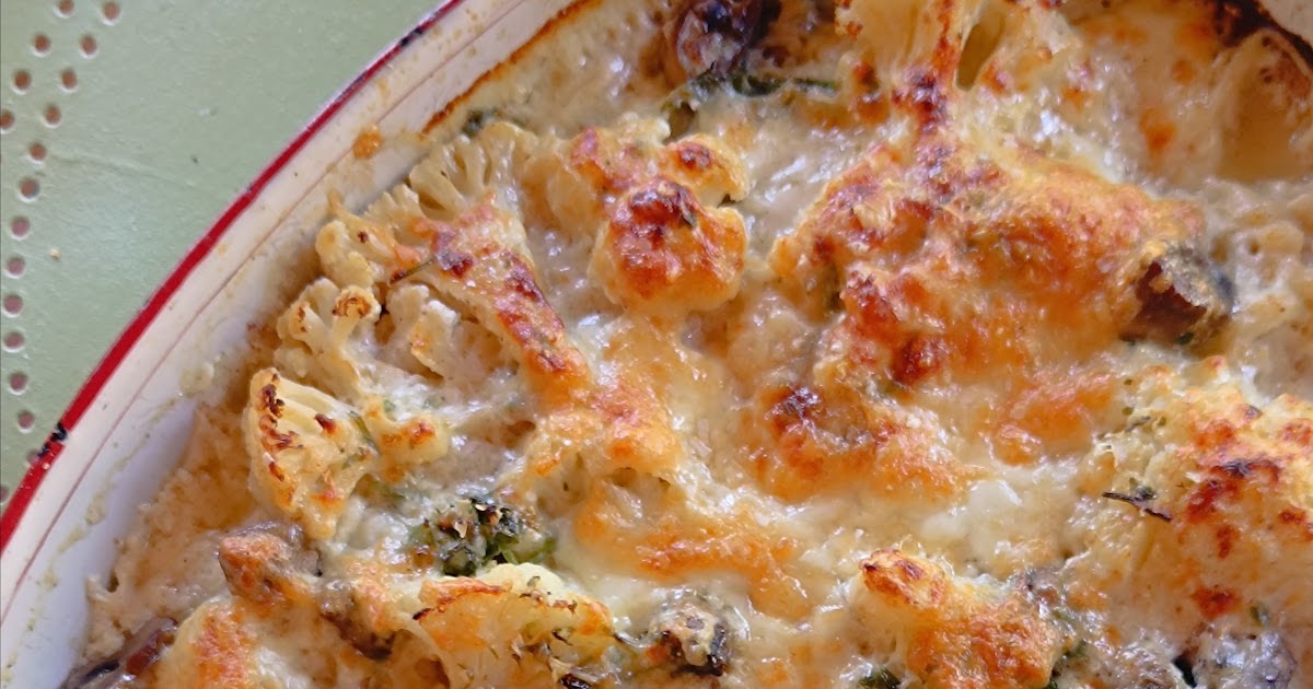 Gratin de chou-fleur aux champignons et aux oeufs