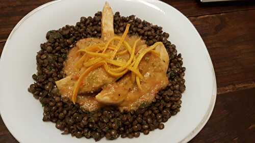 Poulet sauté à l'orange et au citron confit, lentilles vertes du Puy