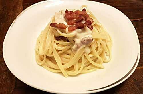 Linguine, crème d'oignons au gorgonzola