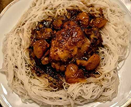Poulet aux épices et aux prunes