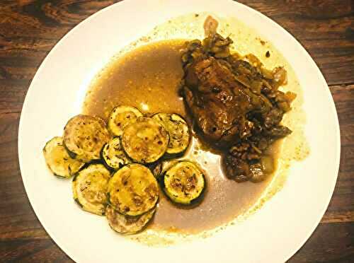 Poulet aux noix et à la grenade