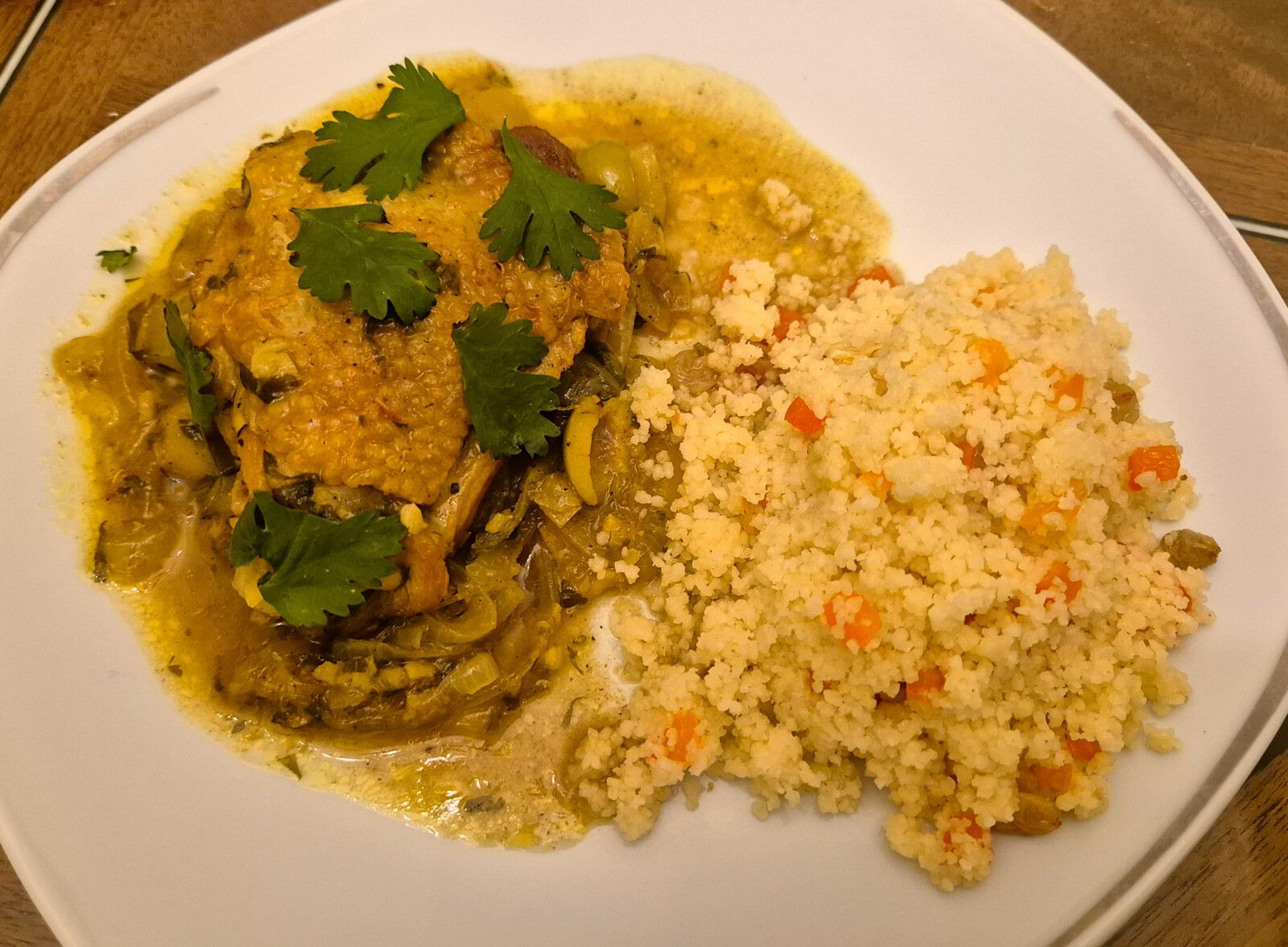 Tajine de poulet aux deux citrons