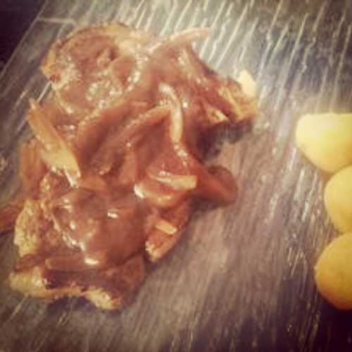 Côtelette d’agneau sauce speculoos