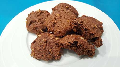 Biscuits au chocolat et cacahuètes (sans beurre)