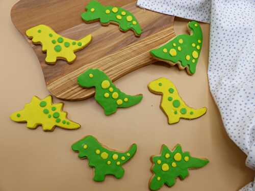 Biscuits dinosaures enfant